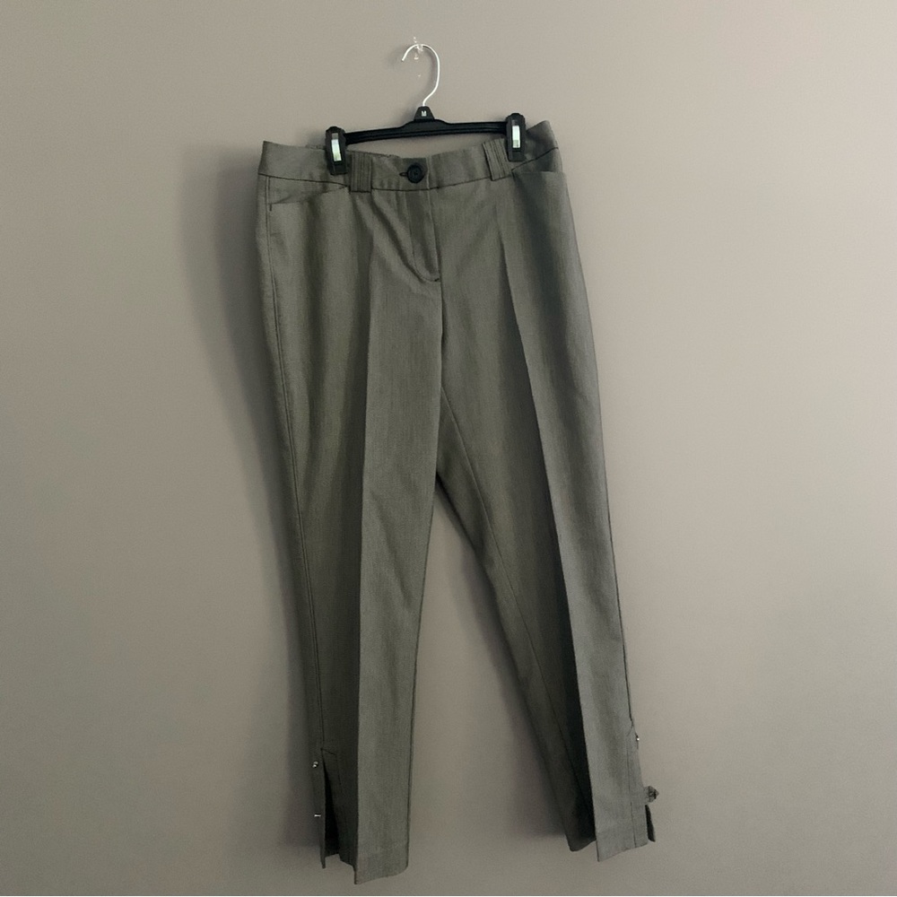 Worthington Size 6 Gray Modern Fit Pants